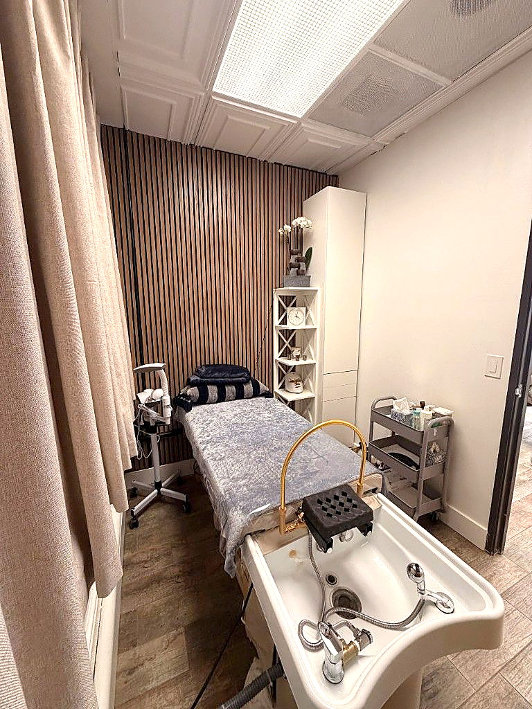 Head Spa treatment room at Coastal Polish & Beauty near Fashion Island