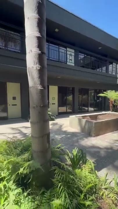 Birdhouse courtyard outside Coastal Polish & Beauty in Newport Beach